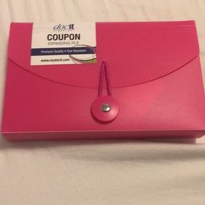 Coupon expanding file